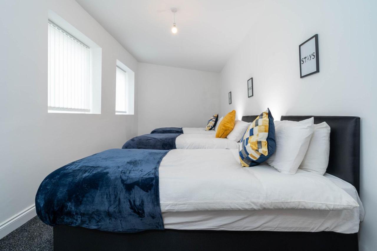 Three Bedroom Apartment- One Choice Stays Serviced Accommodation- Jewellery Quarter Бирмингем Экстерьер фото