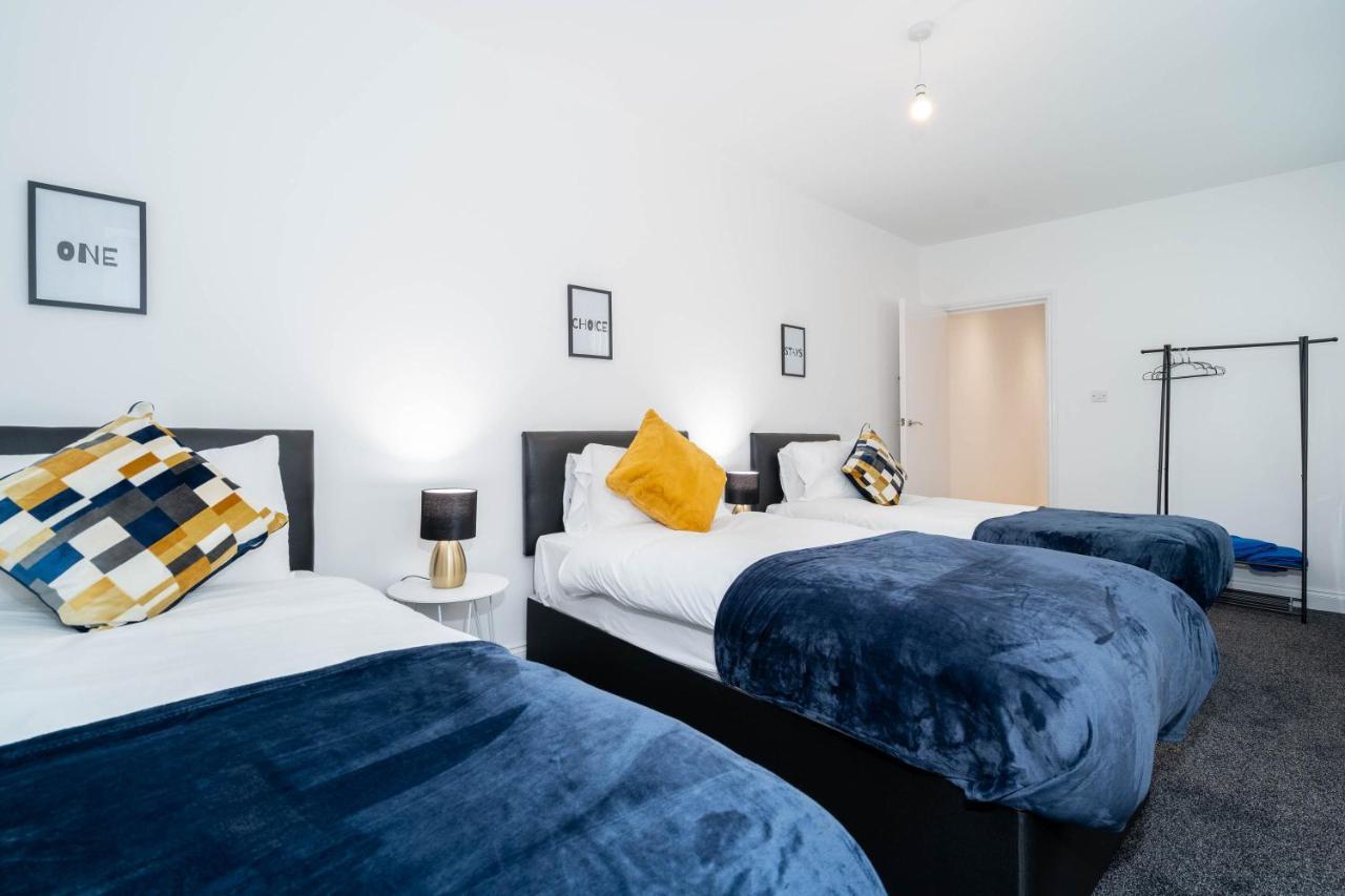 Three Bedroom Apartment- One Choice Stays Serviced Accommodation- Jewellery Quarter Бирмингем Экстерьер фото