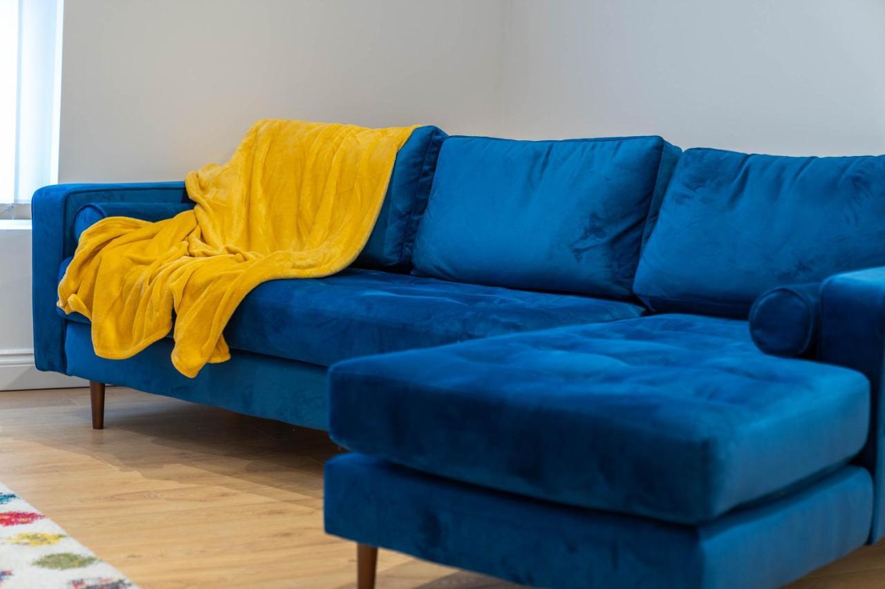 Three Bedroom Apartment- One Choice Stays Serviced Accommodation- Jewellery Quarter Бирмингем Экстерьер фото